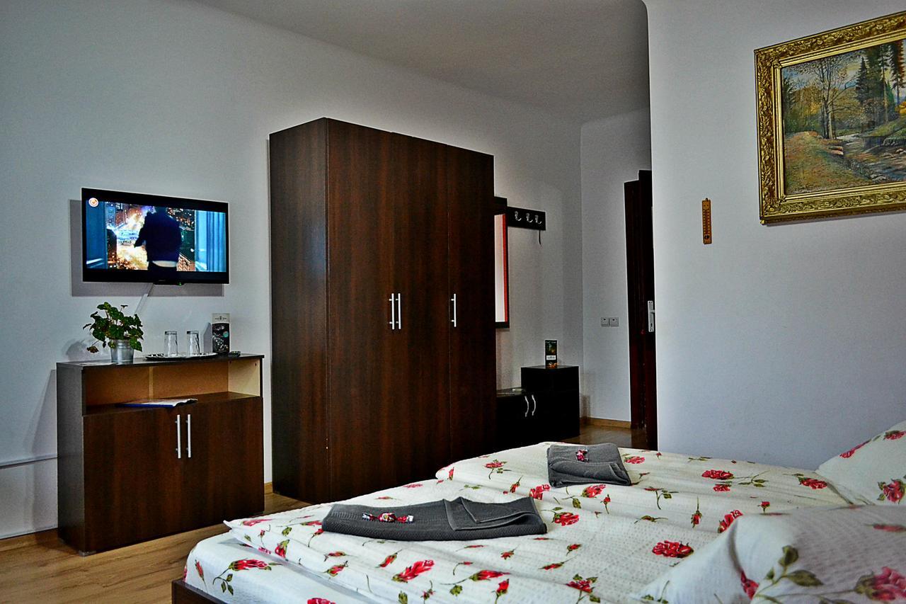 Casa Nobilium Hotell Turda Exteriör bild
